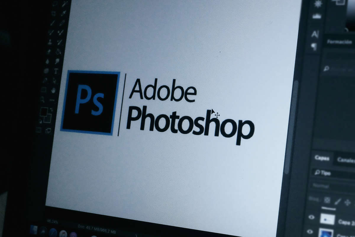 Стало известно об официальной бесплатной версии Photoshop - Газета.Ru |  Новости