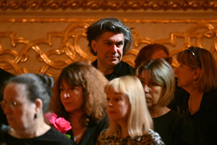 Исполняющий обязанности ректора Академии русского балета имени А. Я. Вагановой Николай Цискаридзе на&nbsp;церемонии прощания с&nbsp;балетмейстером Большого театра Юрием Григоровичем на&nbsp;исторической сцене Большого театра, 23&nbsp;мая 2025&nbsp;года