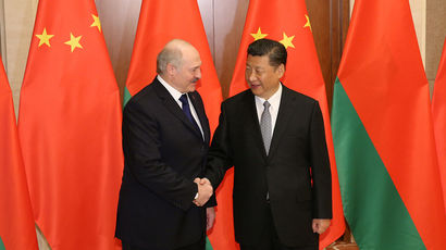 Как Лукашенко пытается заместить российские кредиты китайскими