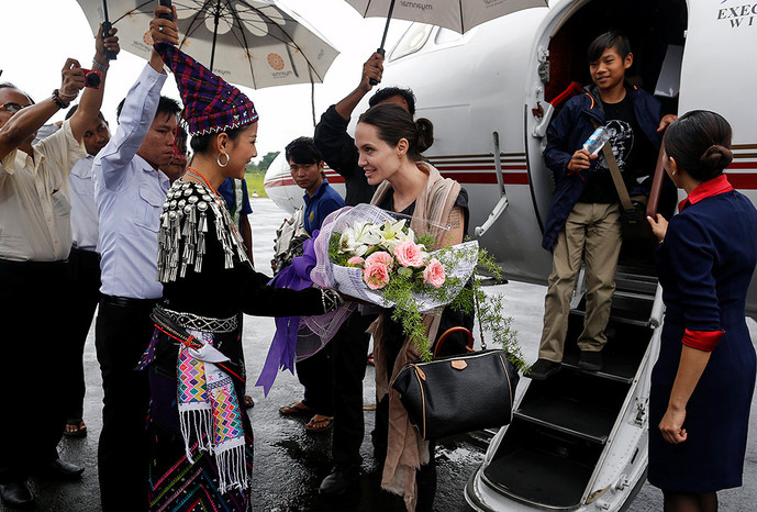 Встреча Анджелины Джоли в&nbsp;столице Мьянмы