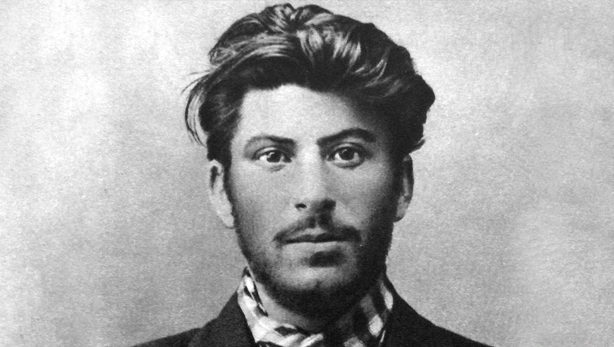Иосиф виссарионович сталин в молодости фото