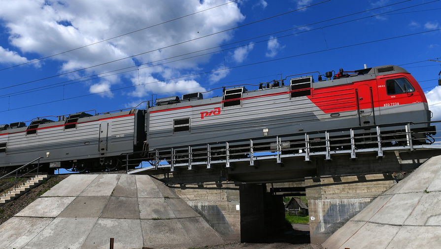 Перевозчик: поезда из Крыма в Петербург и Москву будут отправлены 8 октября по графику