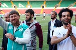 Нападающий сборной Египта Мохамед Салах посетил футбольное поле в Грозном с главой Чечни Рамзаном Кадыровым
