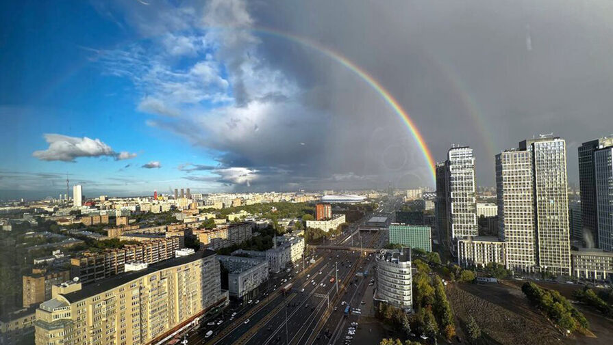Москвичам пообещали последний погожий день