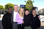 Эдди Мерфи, Джон Литгоу, Кэмерон Диас, Майк Майерс и глава DreamWorks Animation Джеффри Катценберг на премьере фильма «Шрек», 2001 год