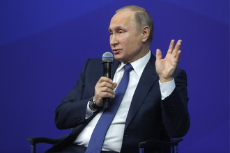 Владимир Путин на встрече с доверенными лицами