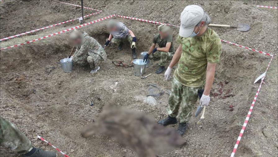 В ЛНР заявили, что извлекли останки погибших от фосфорного снаряда матери и ребенка