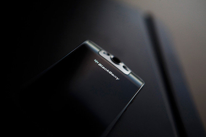 Lenovo планирует покупку производителя смартфонов Blackberry