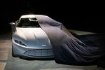 Автомобиль Aston Martin DB10