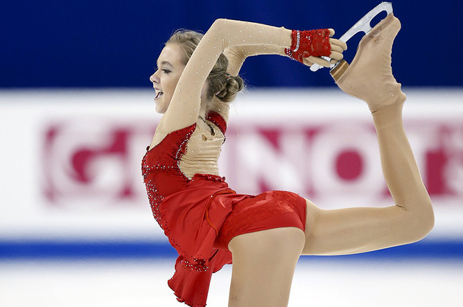 Елена Радионова из России — вторая после короткой программы у женщин