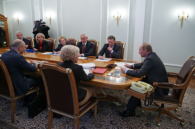 Владимир Путин провел совещание по вопросам здравоохранения