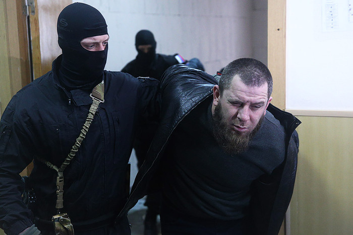 Тамерлан Эскерханов, подозреваемый в убийстве Бориса Немцова, во время рассмотрения ходатайства об аресте в Басманном суде