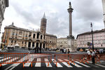 Приготовления к городскому празднику возле базилики Санта-Мария-Маджоре в Риме, 31 августа 2020 года 