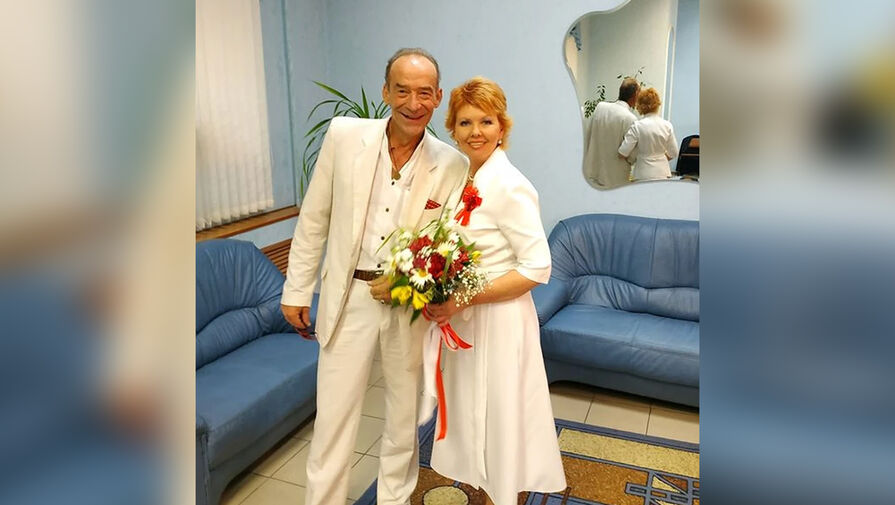 Электроник женился в шестой раз