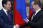 Председатель правительства России Дмитрий Медведев и премьер-министр Италии Джузеппе Конте во время встречи, 24 октября 2018 года