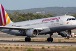 Самолет Airbus A320 авиакомпании Germanwings, который потерпел крушение в 2015 году, в аэропорту Пальма-де-Майорки, Испания, 2014 год