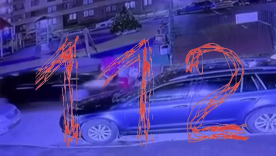 Водитель легковушки сбил бабушку с двумя пятилетними внучками в Ленобласти