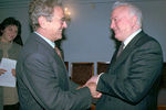 Президент Грузии Эдуард Шеварднадзе и Джордж Сорос во время встречи в Тбилиси, 1996 год
