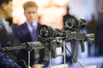 Образцы современной оружейной оптики, представленной на 10-й международной выставке Russia Arms Expo