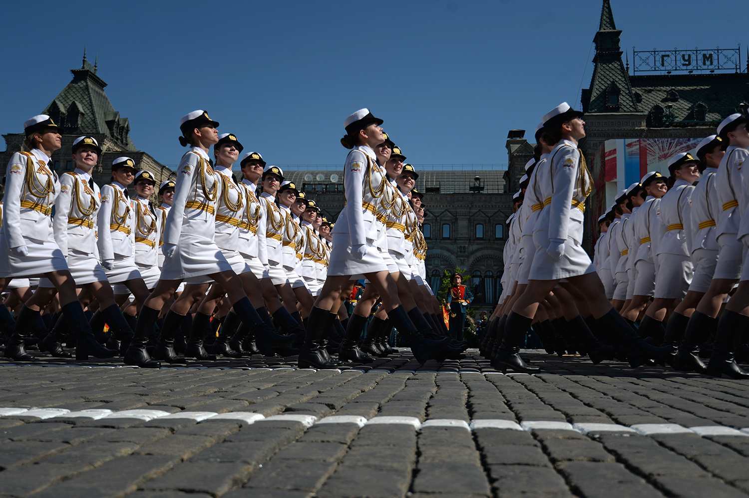 Парад женщин-военнослужащих на красной площади