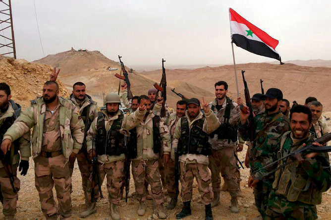 Бойцы сирийской армии в Пальмире