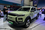 Электрический пикап JAC на международном автосалоне Auto China 2024 в Пекине
