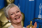 Актриса Джуди Денч получила Оскар как «Лучшая актриса второго плана» за фильм «Влюбленный Шекспир» (1998)