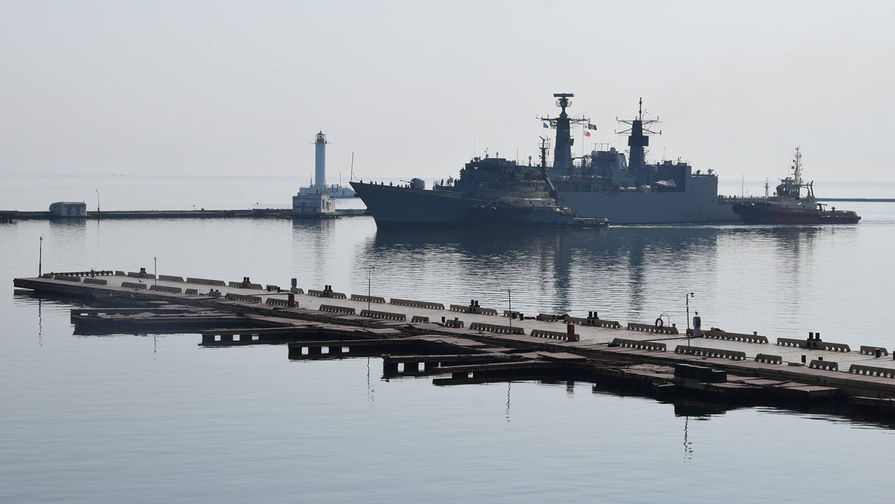 Одно из судов НАТО в порту Одессы, 23 июля 2018 года
