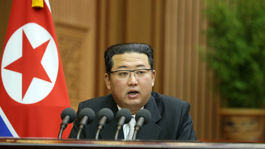 Ким Чен Ын призвал граждан КНДР меньше есть до 2025 года