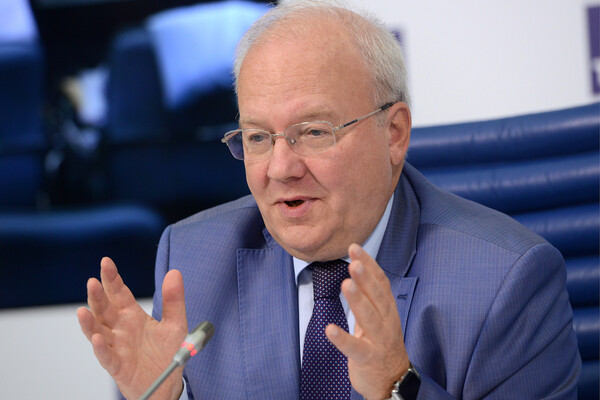 Алексей Хохлов