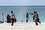 23 марта. Арест члена исламистской группировки аль-Шабааб на пляже Лидо в Могадишо, Сомали.