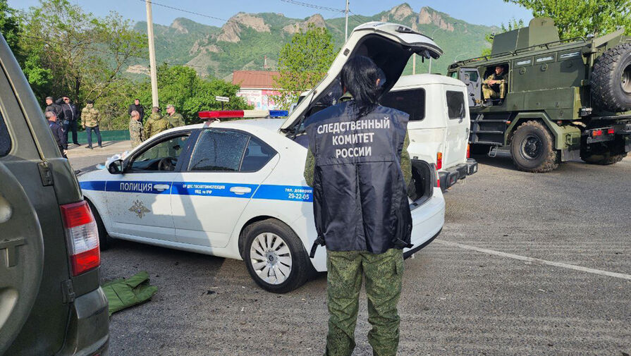 Власти Карачаево-Черкесии помогут семьям пострадавших после нападения на пост ДПС