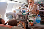 Разнос пищи на борту самолета