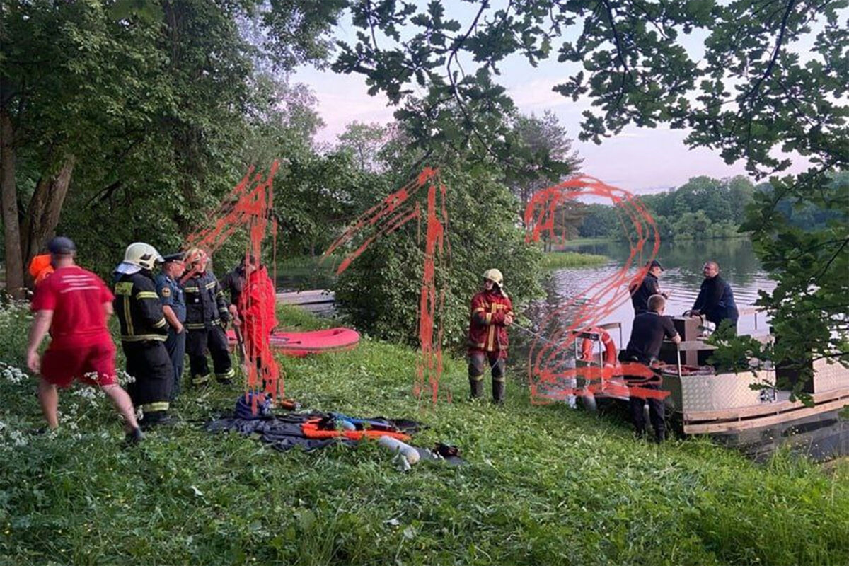 В Царском Селе перевернулся понтон с пассажирами - Газета.Ru | Новости