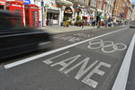 На дорогах Лондона появились специальные отметки, указывающие направления к Олимпийским объектам