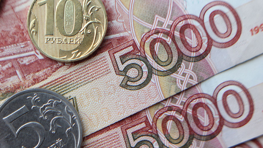 Экс-судья из Омска испугалась возбуждения дела и отправила мошенникам 6,5 млн рублей