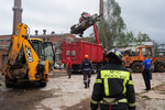 Разбор завалов на месте взрыва на территории Загорского оптико-механического завода в Сергиевом Посаде, 9 августа 2023 года
