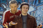 Участники группы «Пятница» («5nizza») - Сергей Бабкин и Андрей Запорожец, 2002 год 