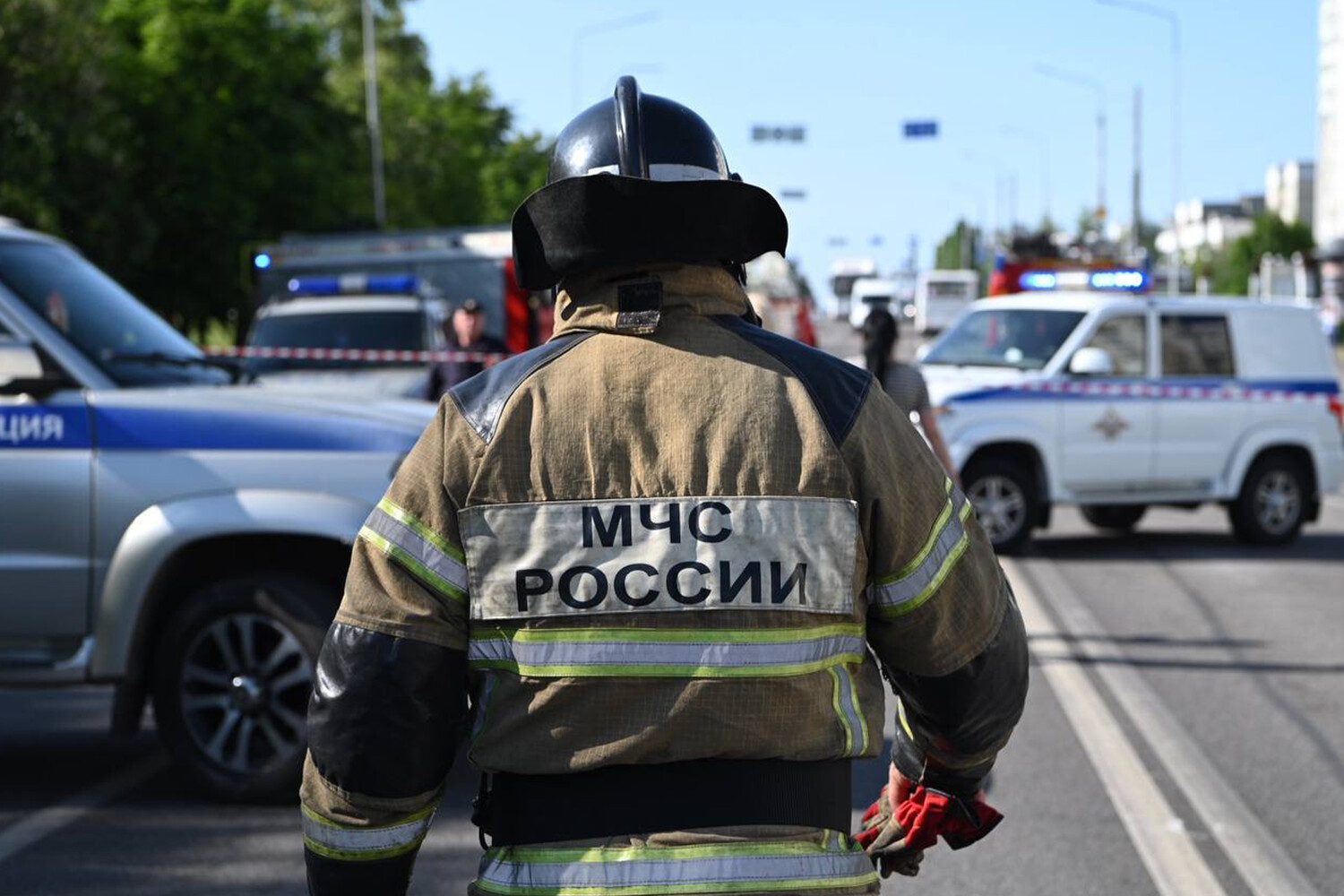 Взрыв в Белгороде, работа ПВО и попытка прорыва. Что происходит на границе  с Украиной - Газета.Ru