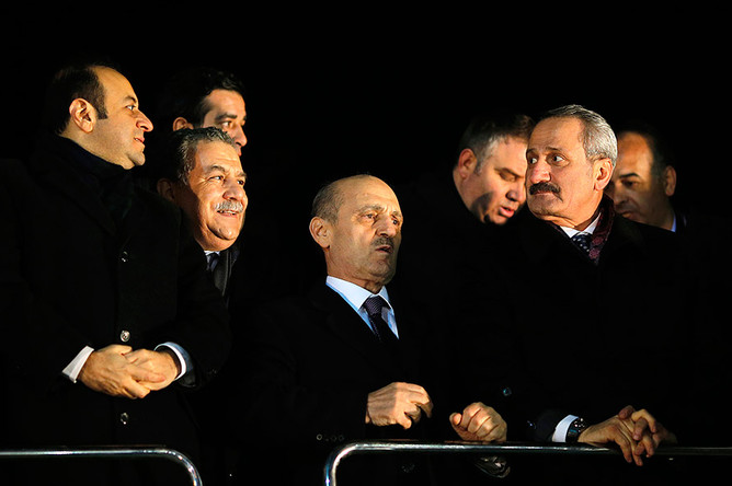 Правительство Турции лишилось сразу трех министров