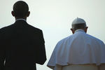 Барак Обама лично встречал папу Римского Франциска у трапа, когда тот прилетал в США. Это было проявление большого уважения со стороны Белого дома. Но Обама и понтифик все равно поспорили из-за прав геев