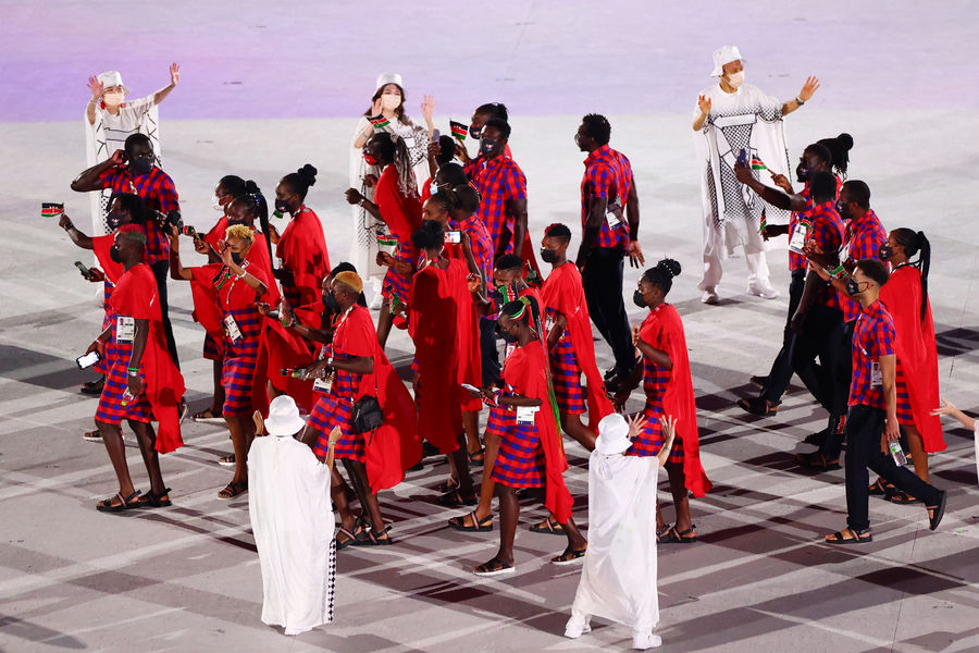 Сборная Кении на церемонии открытия Игр в Токио