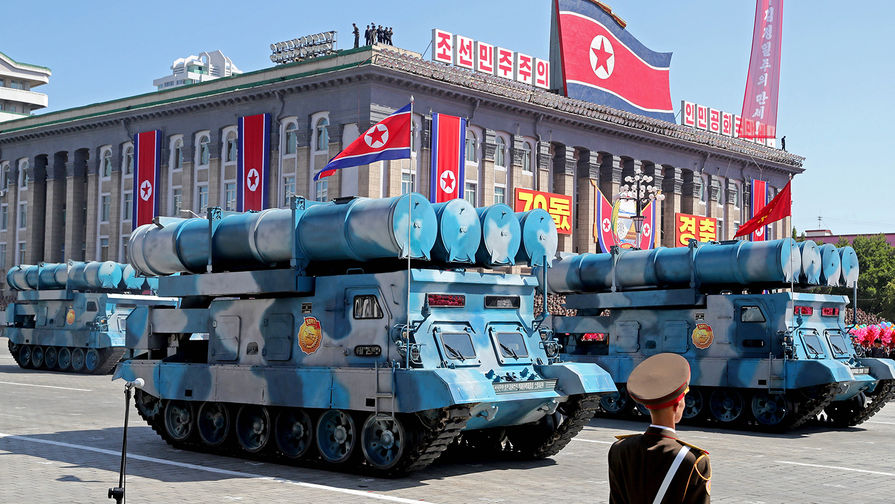 Пхеньян. Во время военного парада к&nbsp;70-летию КНДР, сентября 2018 года