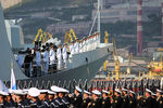 Военнослужащие во время открытия российско-китайских учений «Морское взаимодействие — 2015»