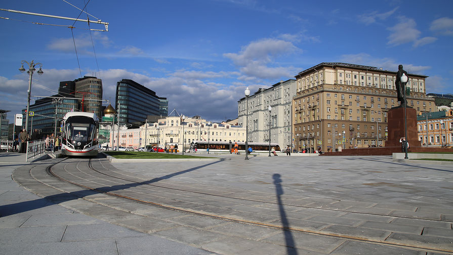 Реконструированная площадь Белорусского вокзала