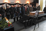 На церемонии прощания с протоиереем Всеволодом Чаплиным в ритуальном зале Троекуровского кладбища Москвы, 29 января 2020 года
