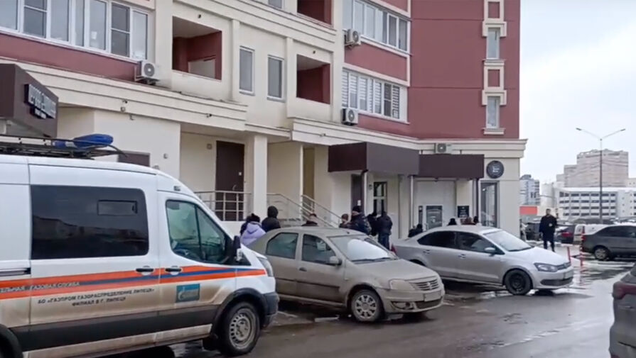 В Липецке неизвестный устроил массовую рассылку посылок с цветами и боевыми гранатами