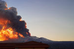 Извержение вулкана Этна на Сицилии, 16 февраля 2021 года