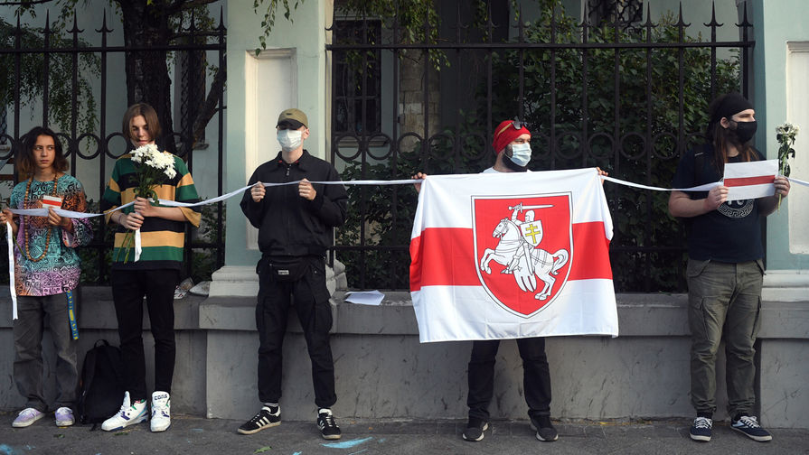 В Москве завершилась девятая акция солидарности у посольства Белорусии