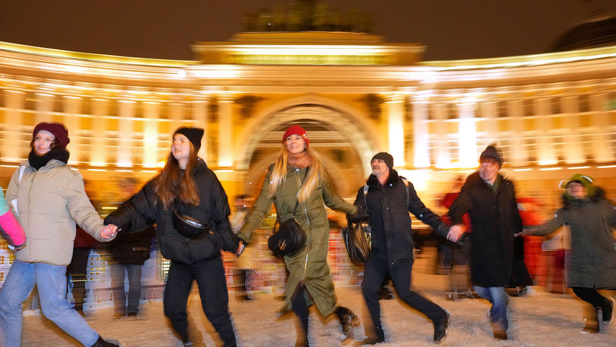 В Петербурге заявили о преодолении пятой волны коронавируса